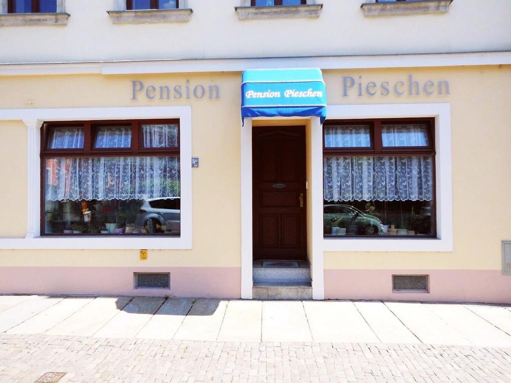 Pension Pieschen Dresden Buitenkant foto